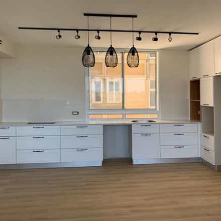 שיפוץ בית   ק.אונו